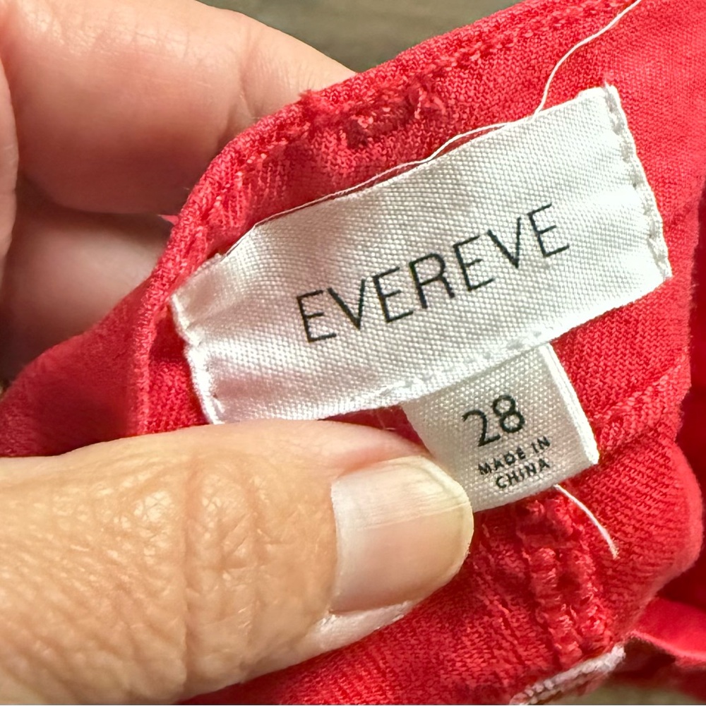 Evereve Joelle Stretch Red Linen Shorts - Picture 3 of 4